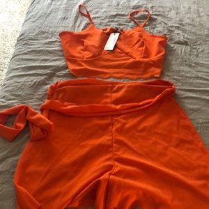 Scalloped orange two piece short and crop set